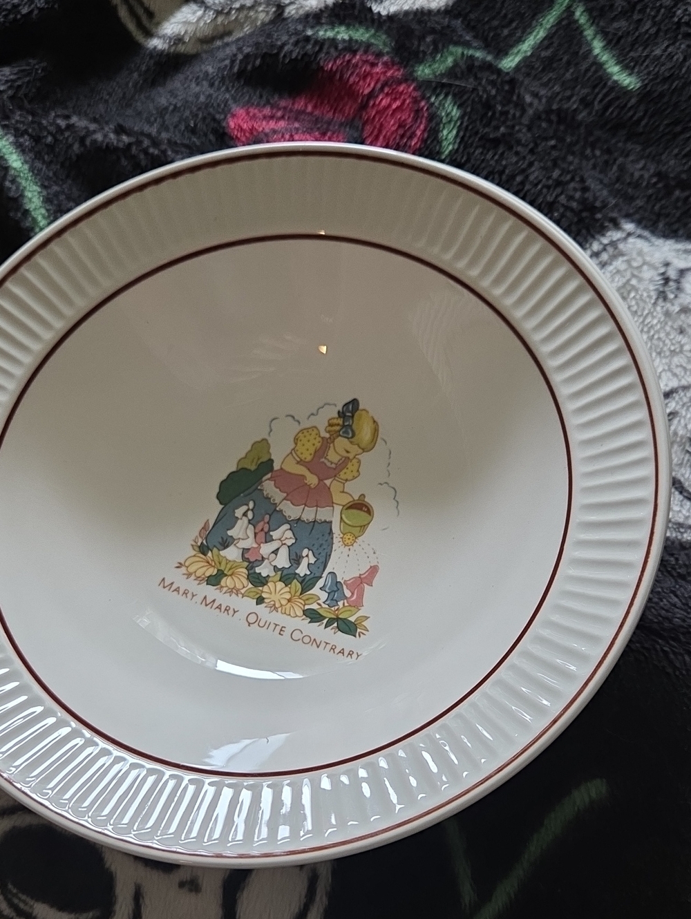 White and Maroon 'Mary Mary, Quite Contrary' Decorative Bowl